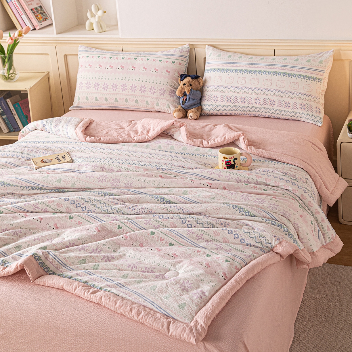 91家纺网 家纺一手货源 找家纺 几禾 2026新款A类云感双层纱夏被木棉皱皱纱棉花被小清新印花夏被夏凉被费尔岛空调被 猫趣