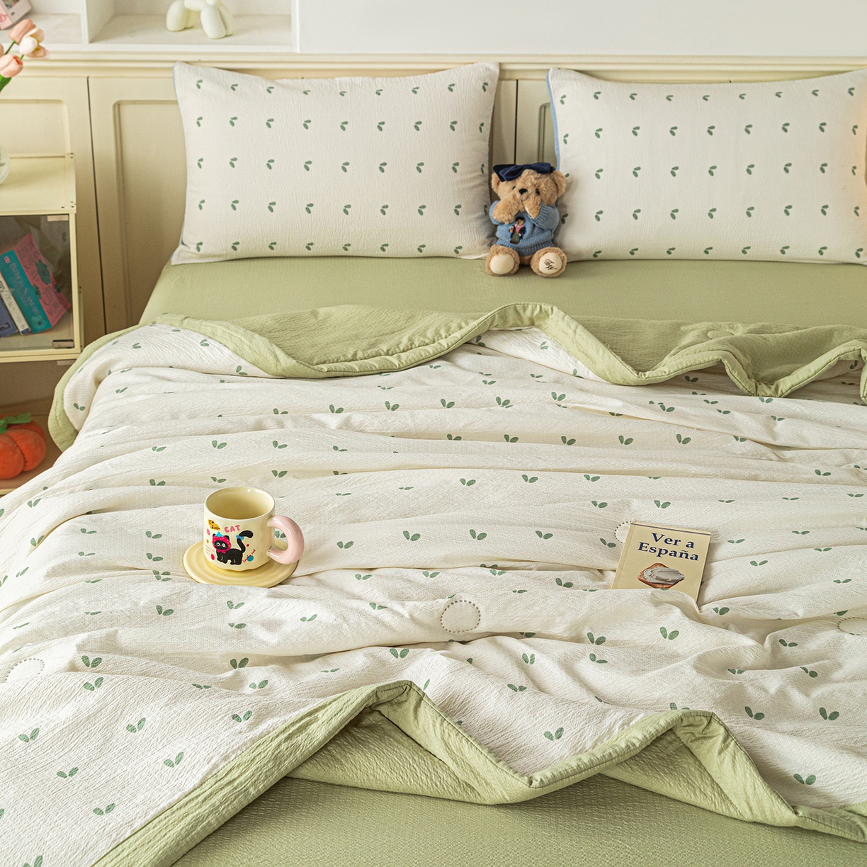 91家纺网 家纺一手货源 找家纺 几禾 2026新款A类云感双层纱夏被木棉皱皱纱棉花被小清新印花夏被夏凉被费尔岛空调被 嫩芽