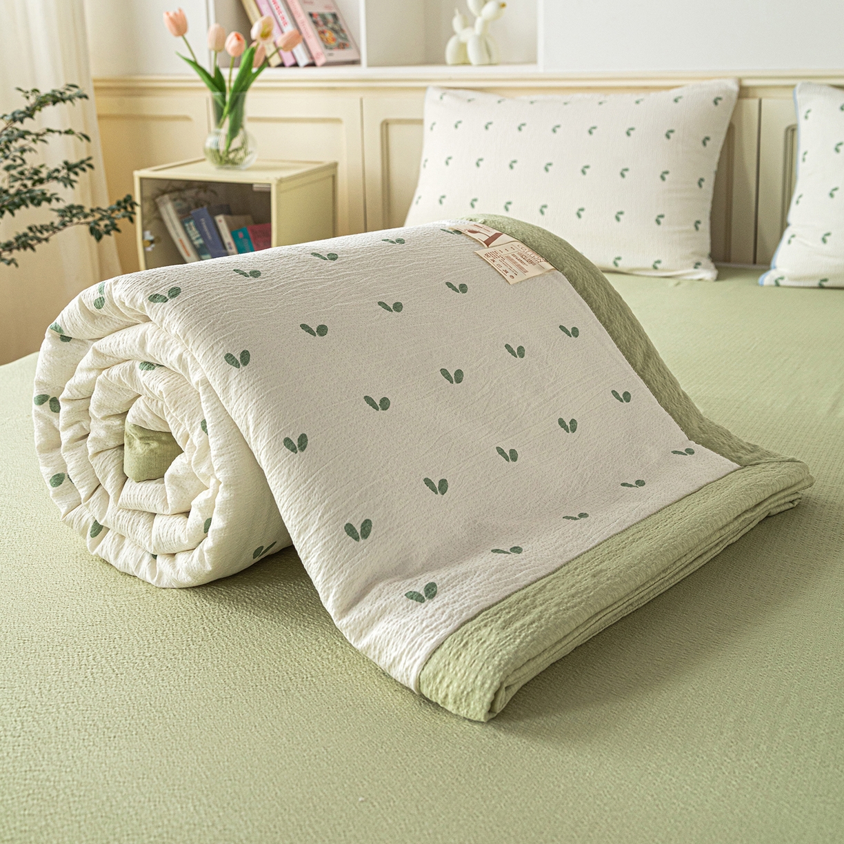 91家纺网 家纺一手货源 找家纺 几禾 2026新款A类云感双层纱夏被木棉皱皱纱棉花被小清新印花夏被夏凉被费尔岛空调被 嫩芽