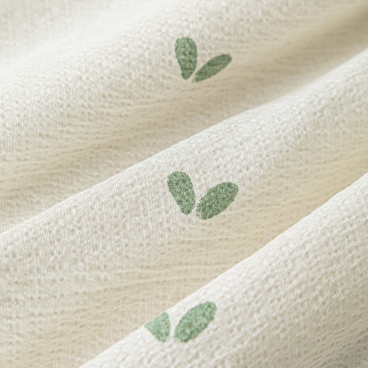 91家纺网 家纺一手货源 找家纺 几禾 2026新款A类云感双层纱夏被木棉皱皱纱棉花被小清新印花夏被夏凉被费尔岛空调被 嫩芽