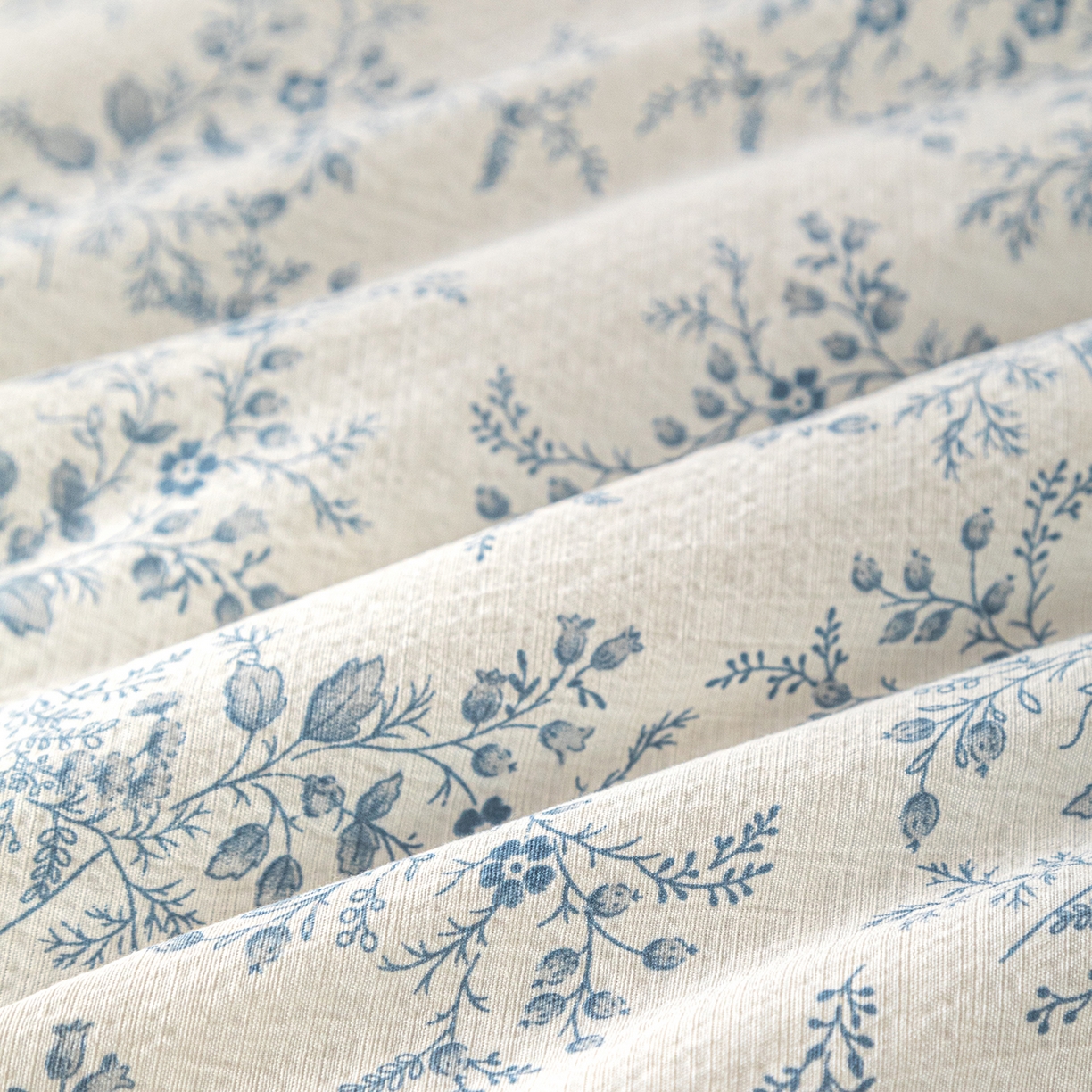 91家纺网 家纺一手货源 找家纺 几禾 2026新款A类云感双层纱夏被木棉皱皱纱棉花被小清新印花夏被夏凉被费尔岛空调被 蓝枝