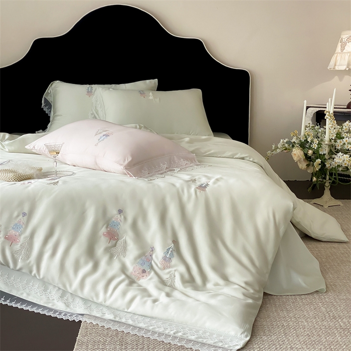 91家纺网 家纺一手货源 找家纺 树下 2026新款60S天丝刺绣花边四件套-安松 安松绿