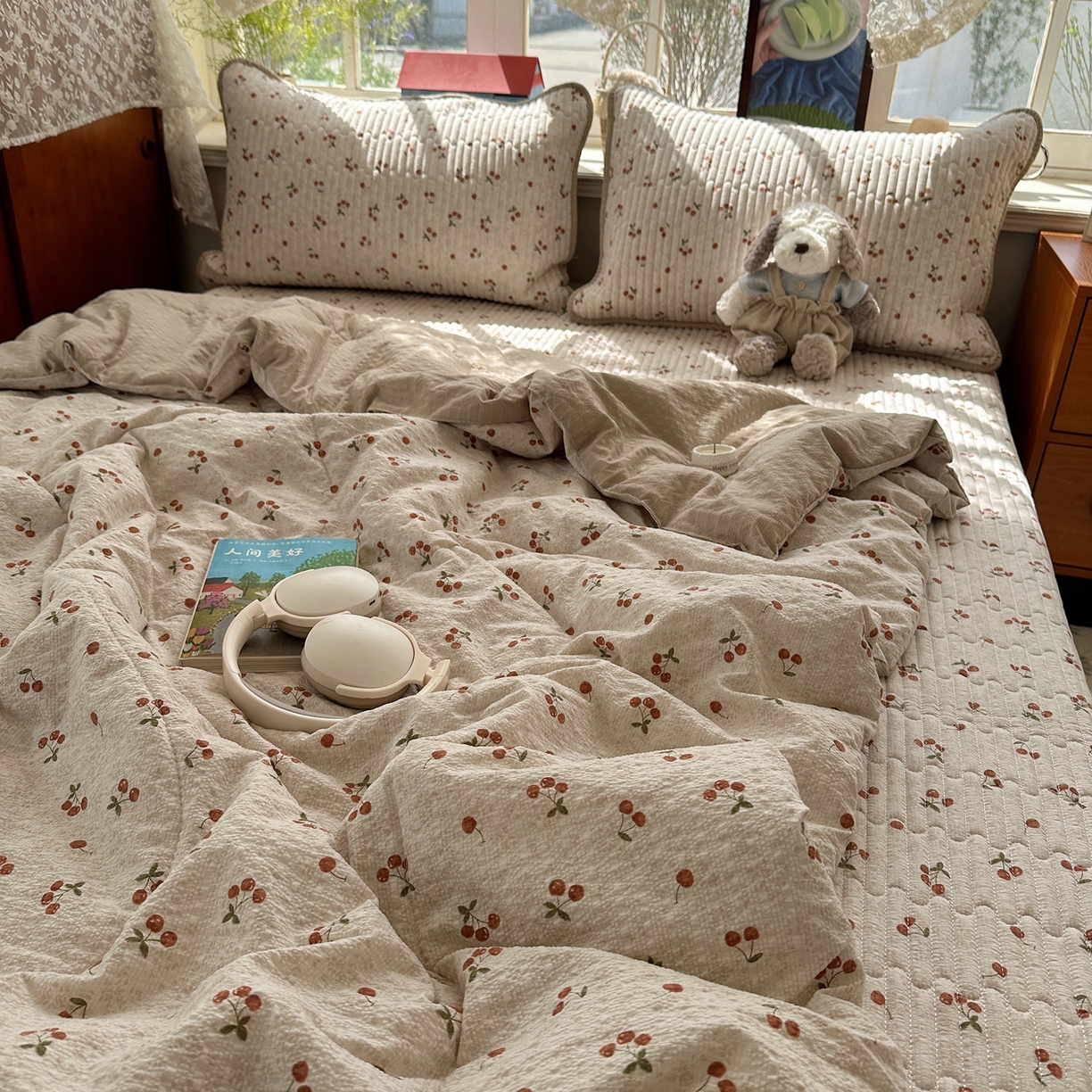 91家纺网 家纺一手货源 找家纺 几禾 2026新款高品质A类泡芙纱床盖夏被套件-青提系列（晚风渐热，温柔续夏） 青提-酒渍樱桃