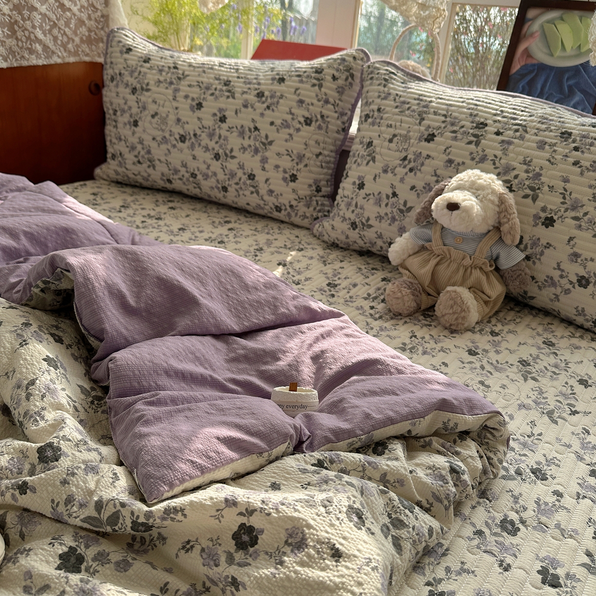 91家纺网 家纺一手货源 找家纺 几禾 2026新款高品质A类泡芙纱床盖夏被套件-青提系列（晚风渐热，温柔续夏） 青提-秘境小紫猫