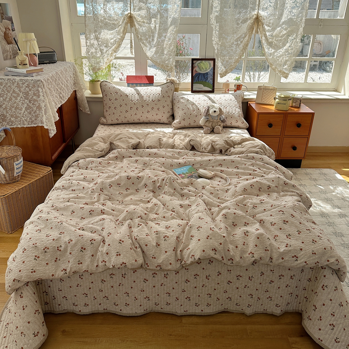 91家纺网 家纺一手货源 找家纺 几禾 2026新款高品质A类泡芙纱床盖夏被套件-青提系列（晚风渐热，温柔续夏） 青提-酒渍樱桃