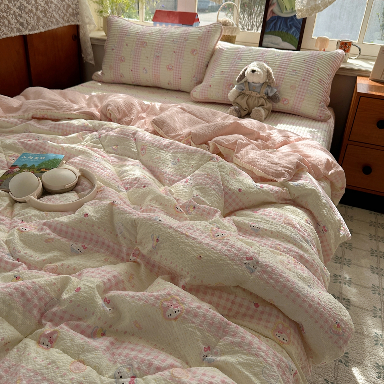 91家纺网 家纺一手货源 找家纺 几禾 2026新款高品质A类泡芙纱床盖夏被套件-青提系列（晚风渐热，温柔续夏） 青提-黄粉猫团