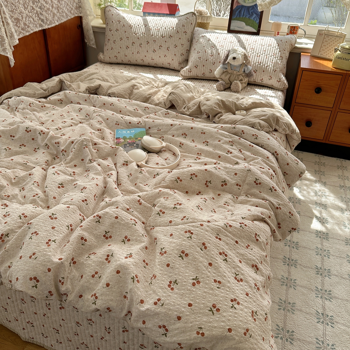 91家纺网 家纺一手货源 找家纺 几禾 2026新款高品质A类泡芙纱床盖夏被套件-青提系列（晚风渐热，温柔续夏） 青提-酒渍樱桃