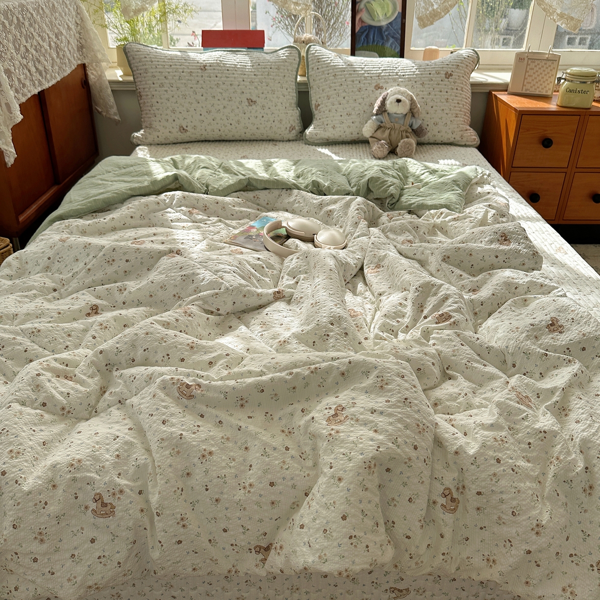 91家纺网 家纺一手货源 找家纺 几禾 2026新款高品质A类泡芙纱床盖夏被套件-青提系列（晚风渐热，温柔续夏） 青提-木马小花团