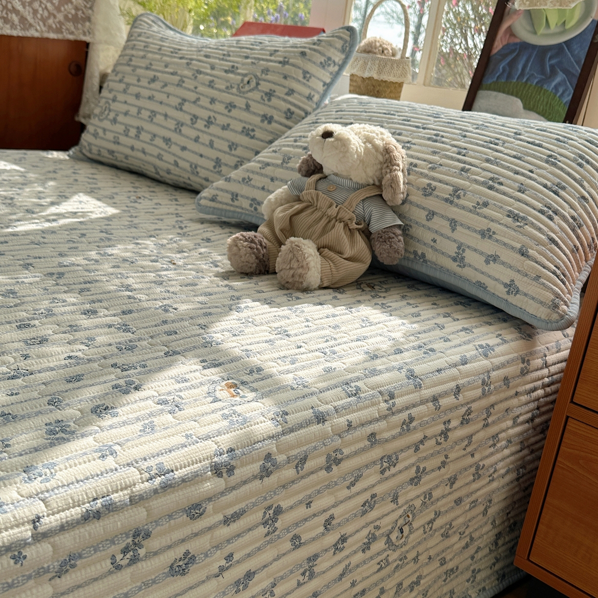 91家纺网 家纺一手货源 找家纺 几禾 2026新款高品质A类泡芙纱床盖夏被套件-青提系列（晚风渐热，温柔续夏） 青提-浅蓝花织