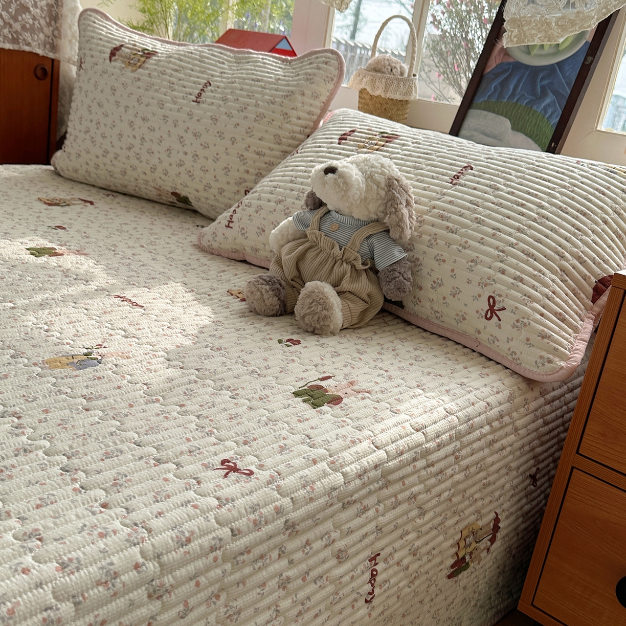 91家纺网 家纺一手货源 找家纺 几禾 2026新款高品质A类泡芙纱床盖夏被套件-青提系列（晚风渐热，温柔续夏） 青提-躲雨小兔