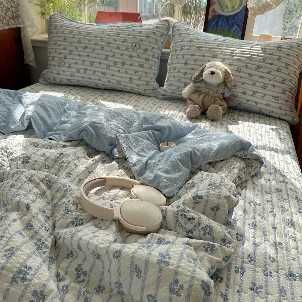 91家纺网 家纺一手货源 找家纺 几禾 2026新款高品质A类泡芙纱床盖夏被套件-青提系列（晚风渐热，温柔续夏） 青提-浅蓝花织