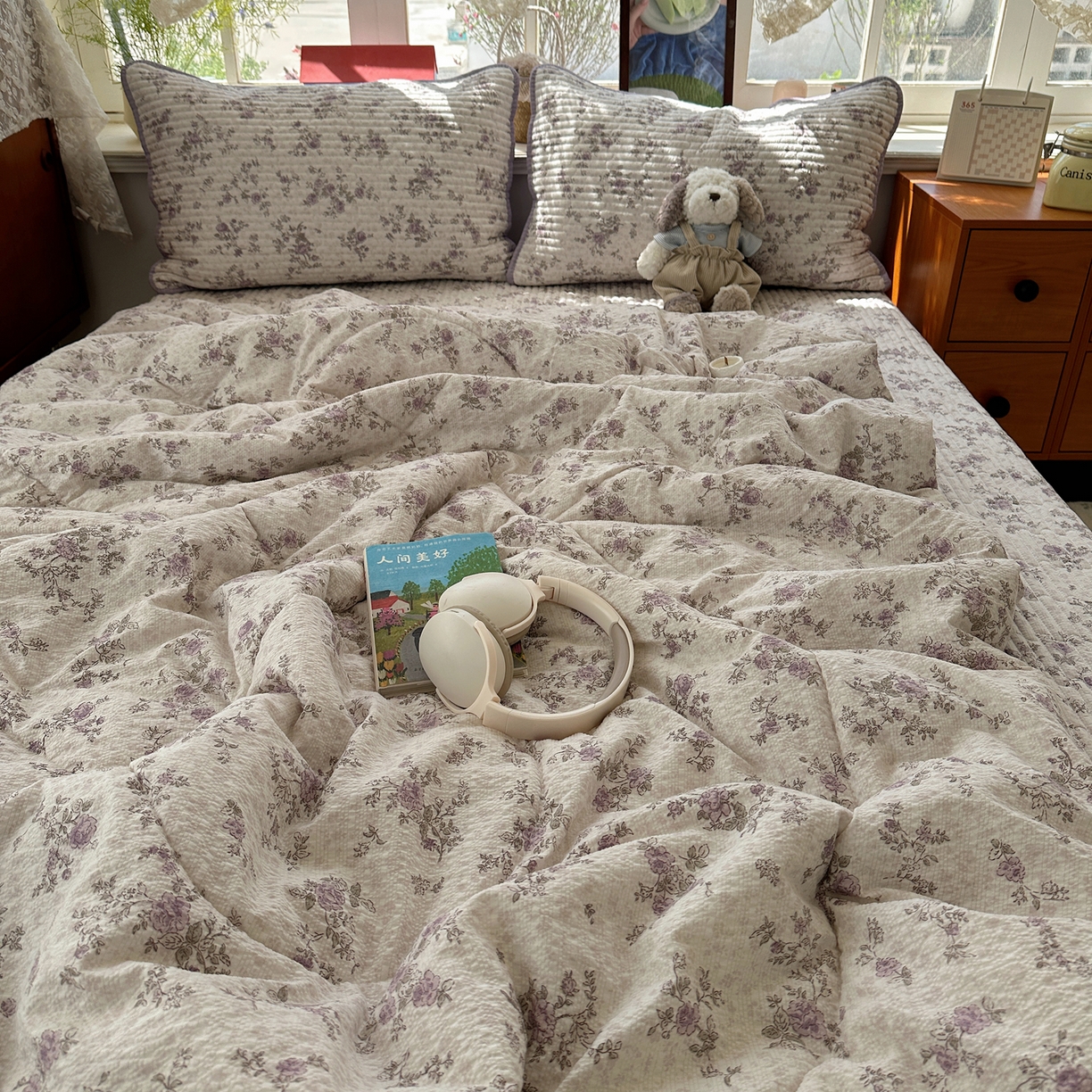 91家纺网 家纺一手货源 找家纺 几禾 2026新款高品质A类泡芙纱床盖夏被套件-青提系列（晚风渐热，温柔续夏） 青提-柔紫碎花屿