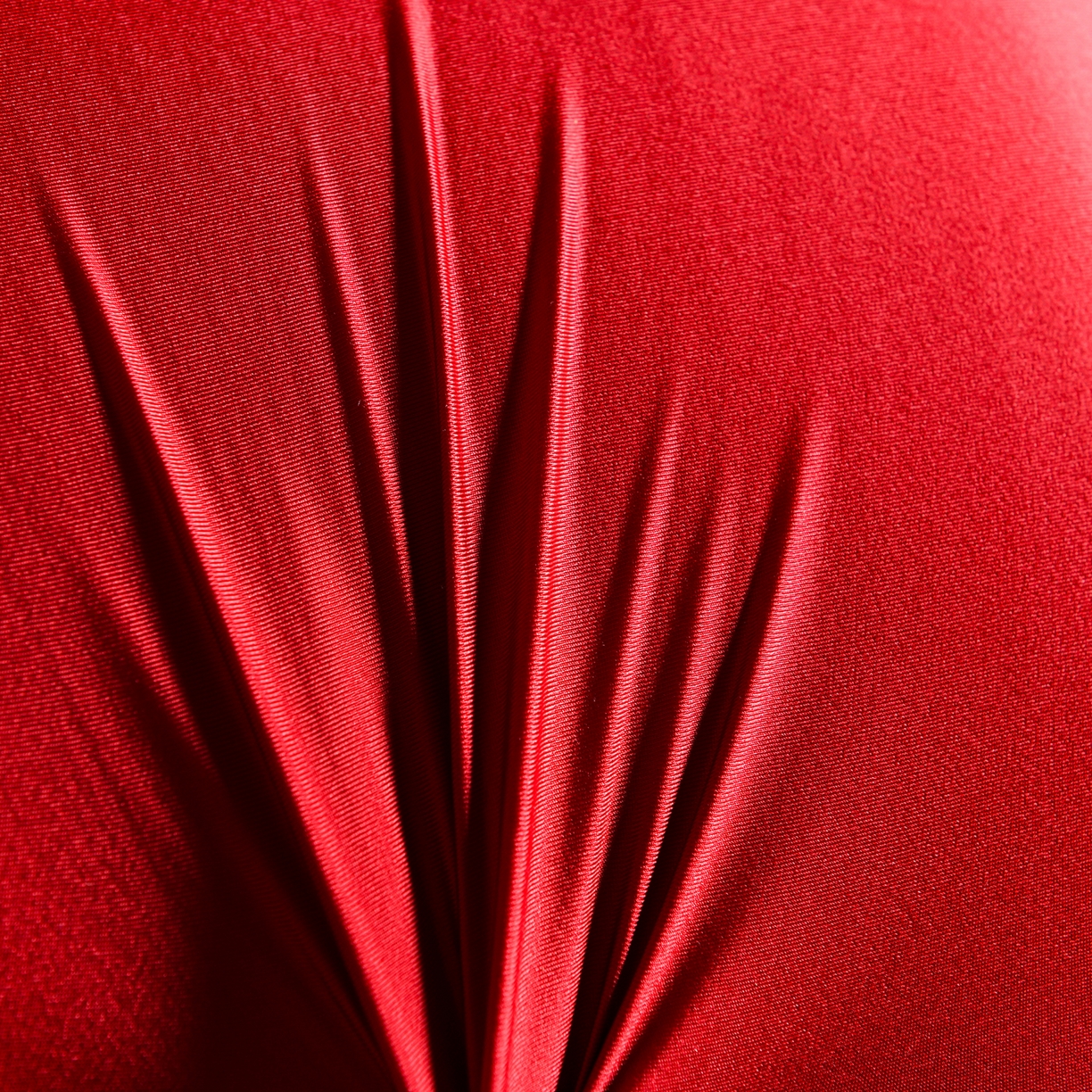 91家纺网 家纺一手货源 找家纺 麦哆乐 2026新款马上有钱凝胶大红枕清凉舒适护颈慢回弹枕头枕芯 大红