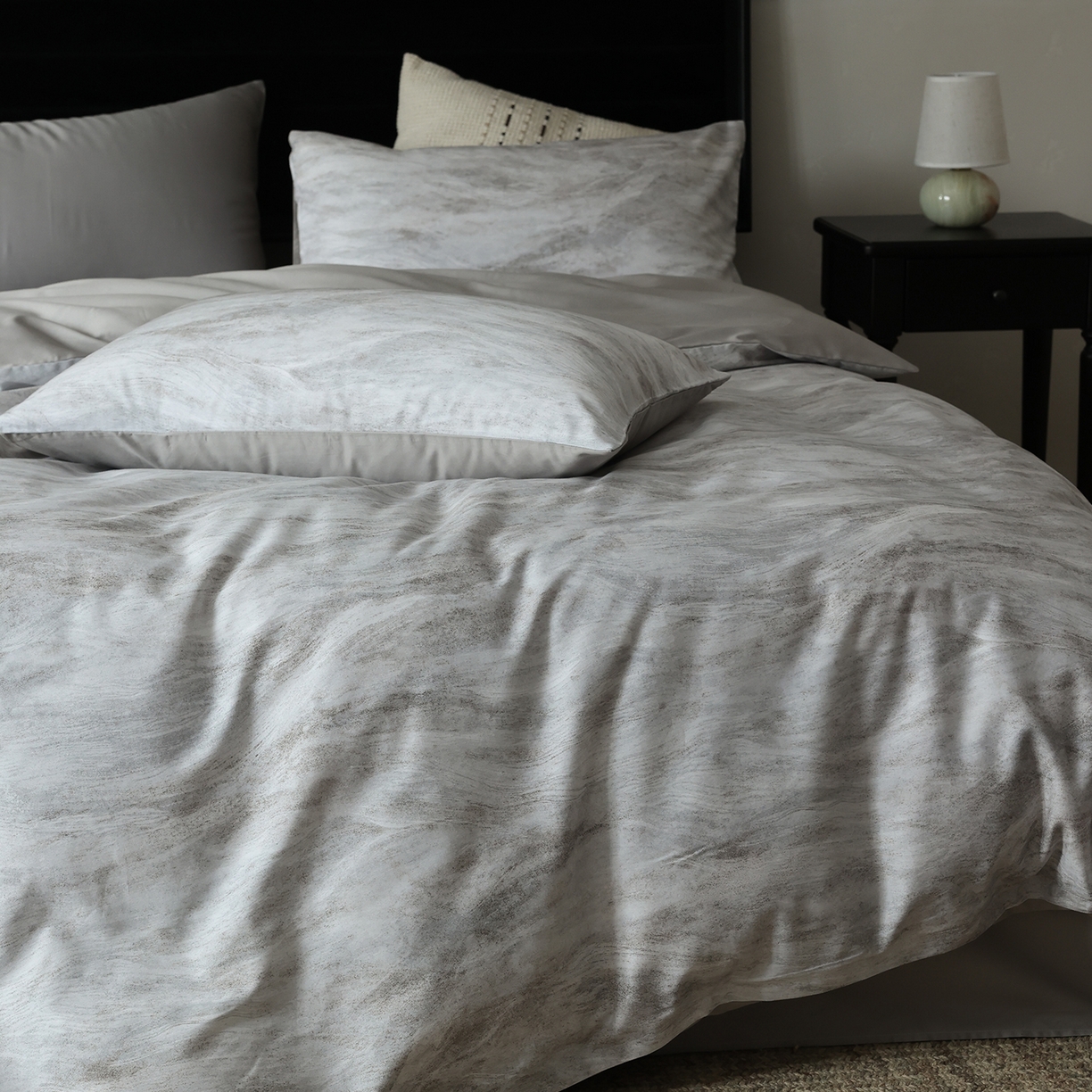 91家纺网 家纺一手货源 找家纺 （总）ONE TWO ONE 121 2026新款专版数码印花100s50支数码印花长绒棉全棉纯棉四件套水墨江隐风格二