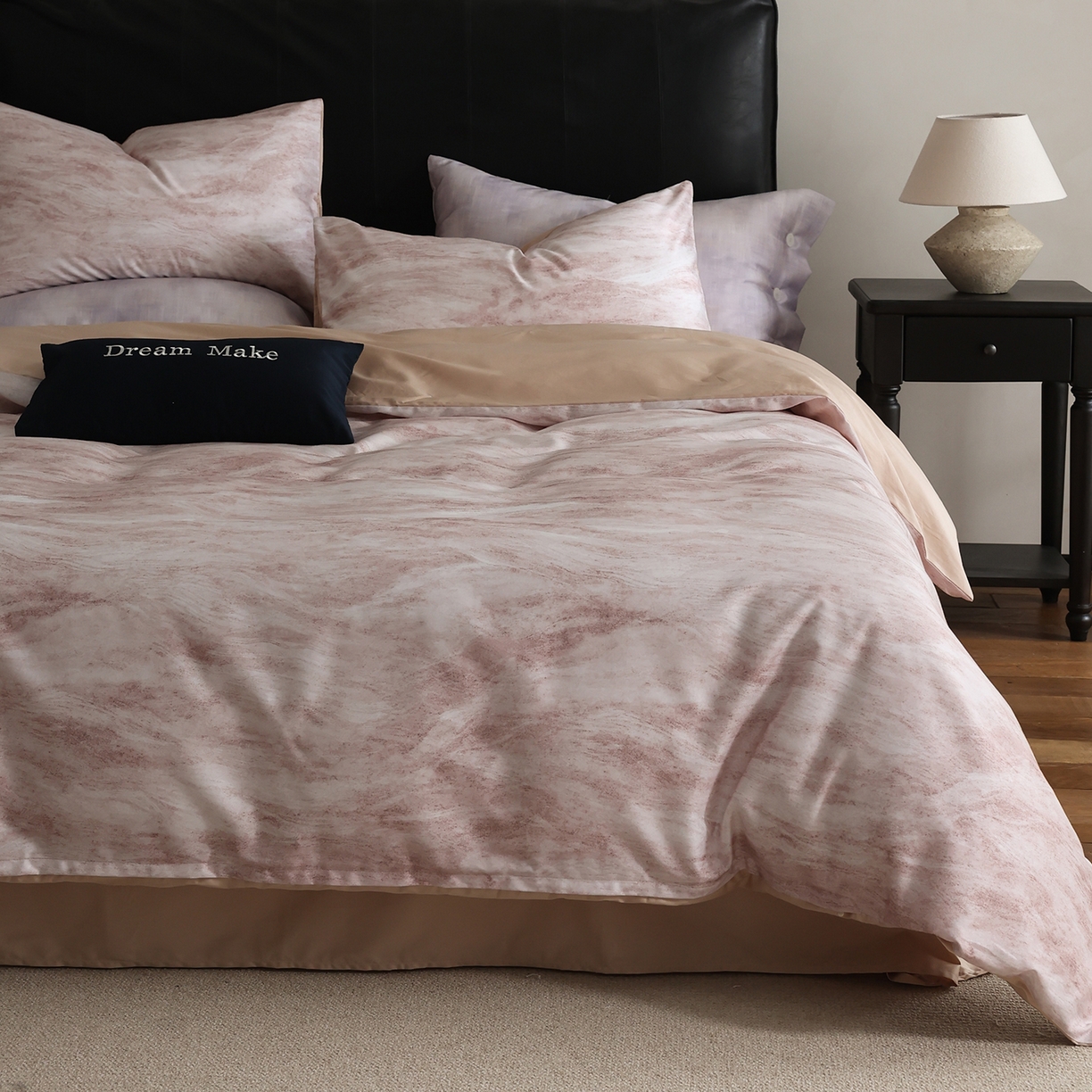 91家纺网 家纺一手货源 找家纺 ONE TWO ONE 121 2026新款专版数码印花100s50支数码印花长绒棉全棉纯棉四件套水墨江隐风格二 水墨江隐-粉