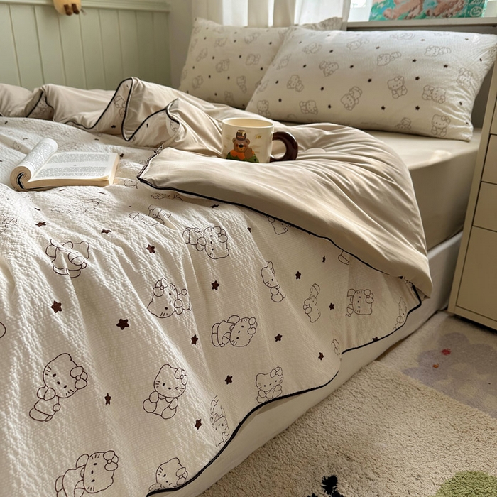 91家纺网 家纺一手货源 找家纺 初念 2026新款泡芙纱单夏被凉糖系列（凉而不冰的触感，清凉与柔软兼得） 凉糖-描线小猫 咖