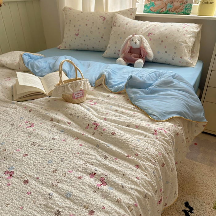 91家纺网 家纺一手货源 找家纺 初念 2026新款泡芙纱单夏被凉糖系列（凉而不冰的触感，清凉与柔软兼得） 凉糖-躲猫猫