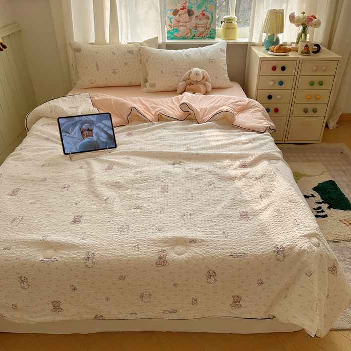 91家纺网 家纺一手货源 找家纺 初念 2026新款泡芙纱单夏被凉糖系列（凉而不冰的触感，清凉与柔软兼得） 凉糖-悦悦小兔