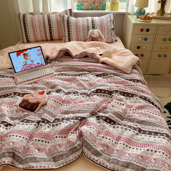 91家纺网 家纺一手货源 找家纺 初念 2026新款泡芙纱单夏被凉糖系列（凉而不冰的触感，清凉与柔软兼得） 凉糖-猫咪集 粉