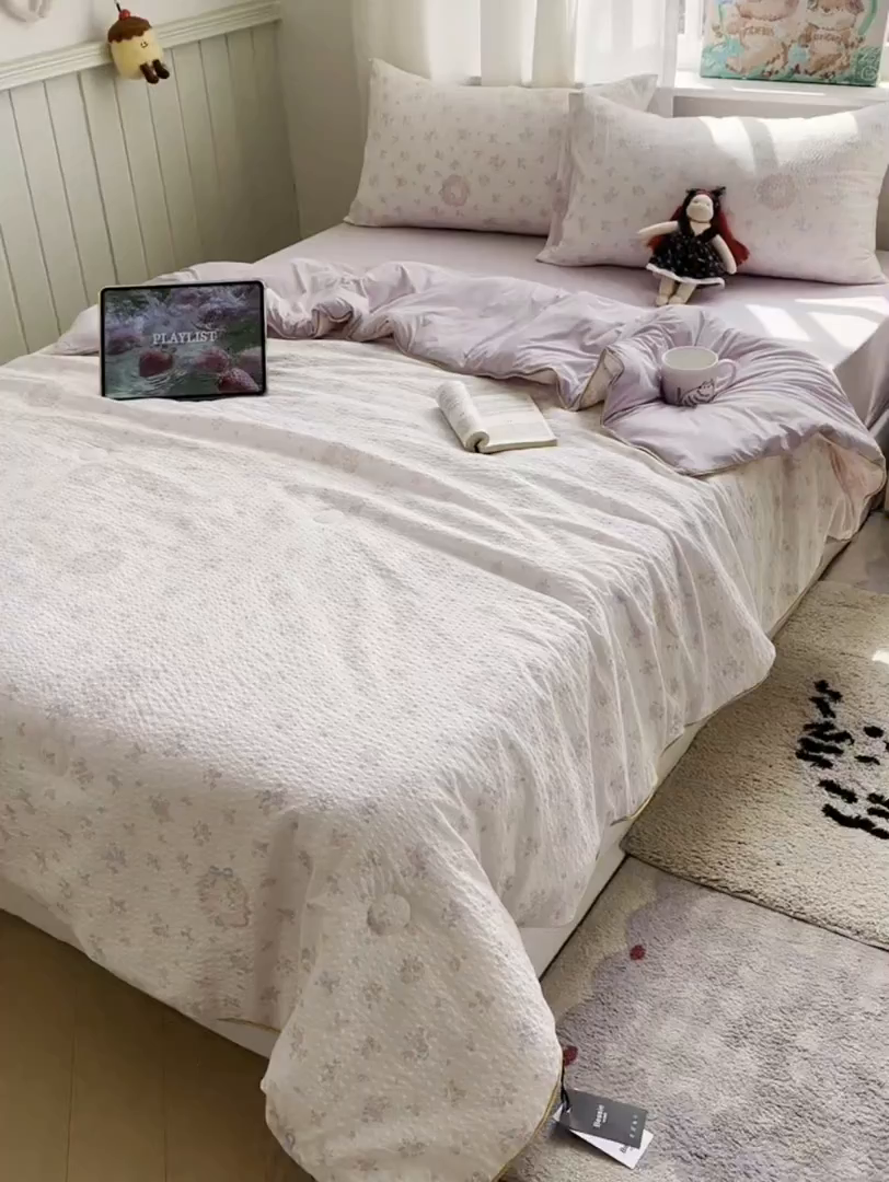 91家纺网 家纺一手货源 找家纺 初念 2026新款泡芙纱单夏被凉糖系列（凉而不冰的触感，清凉与柔软兼得） 凉糖-碎花藏甜