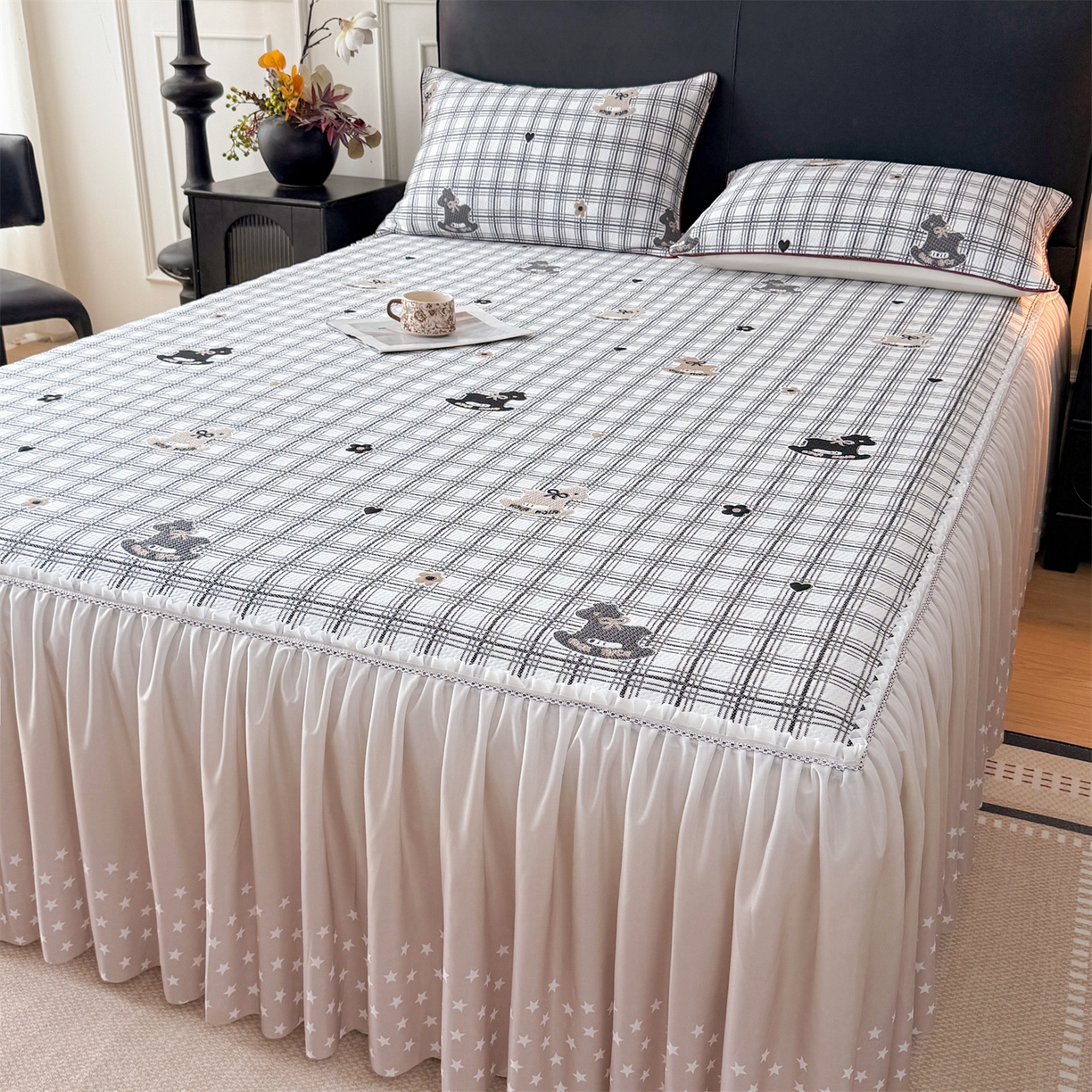 情恒家纺 2026新款卡通摇摇马PE提花床裙席席子凉席三件套 摇摇马-曜黑