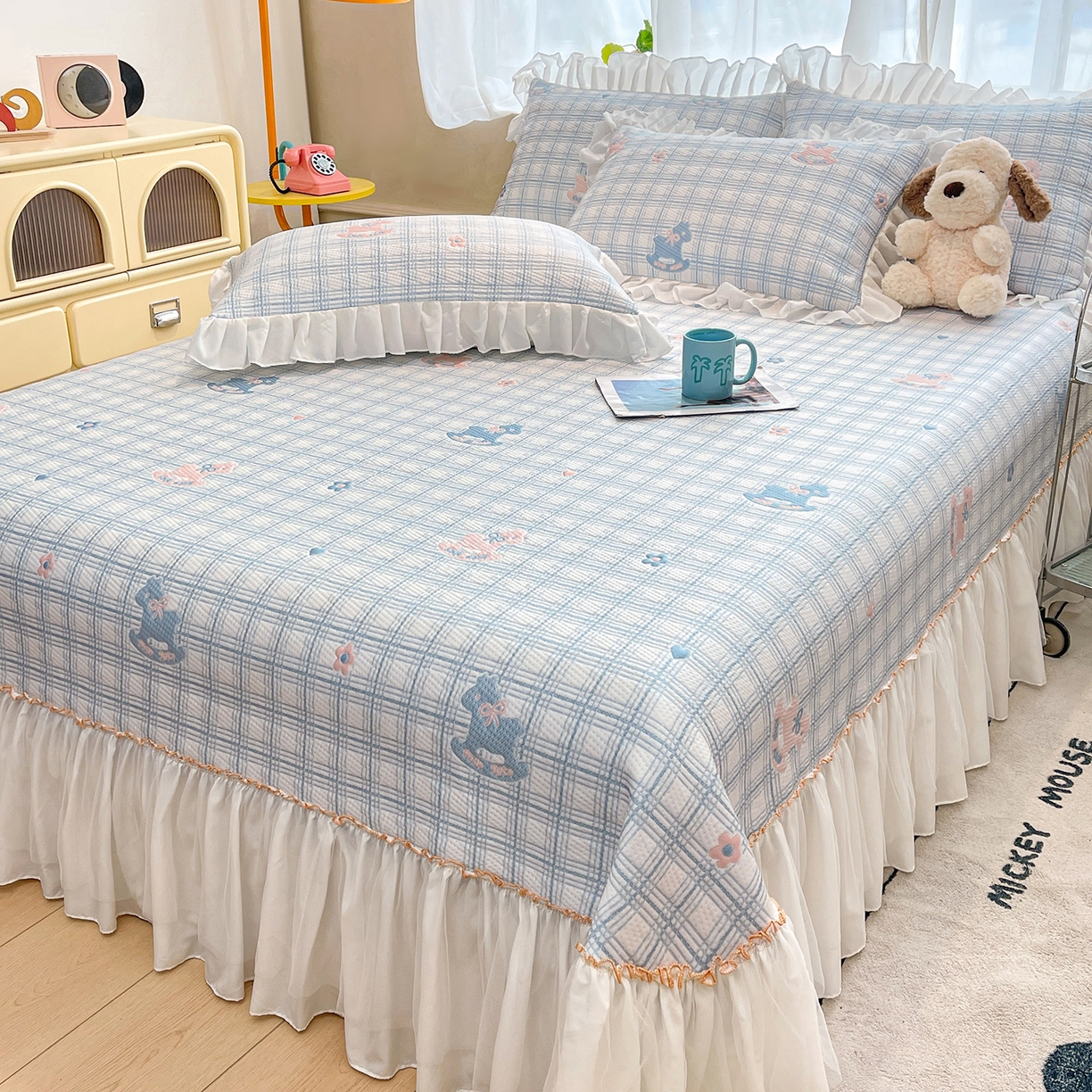 91家纺网 家纺一手货源 找家纺 （总）情恒家纺 2026新款PE卡通提花床盖席席子凉席三件套摇摇马