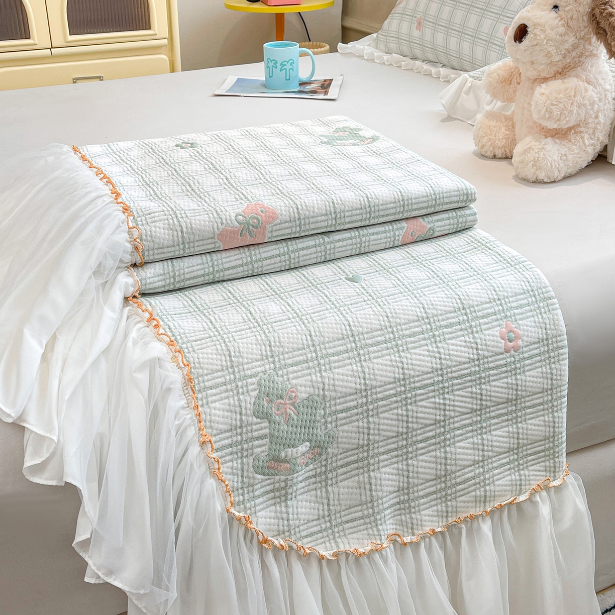 91家纺网 家纺一手货源 找家纺 情恒家纺 2026新款PE卡通提花床盖席席子凉席三件套摇摇马 摇摇马-豆绿