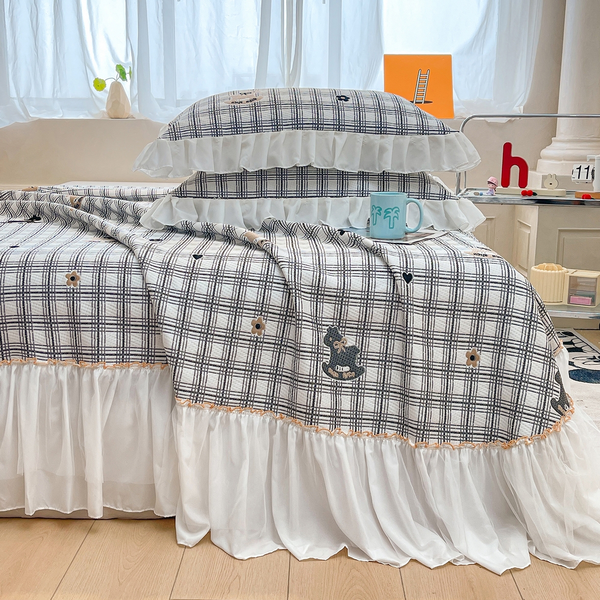 91家纺网 家纺一手货源 找家纺 情恒家纺 2026新款PE卡通提花床盖席席子凉席三件套摇摇马 摇摇马-曜黑