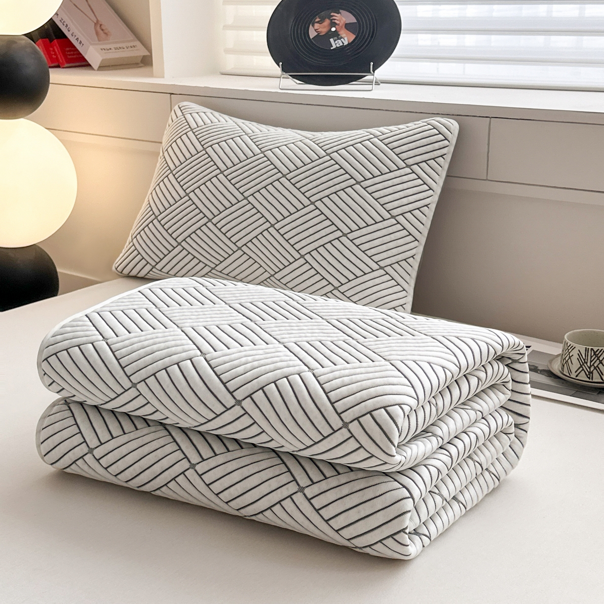 91家纺网 家纺一手货源 找家纺 欧邦 2026新款PE中分子凉豆豆软席包边款外贸凉垫韩国出口可定制 菱形格