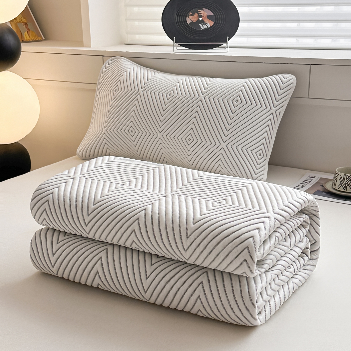 91家纺网 家纺一手货源 找家纺 欧邦 2026新款PE中分子凉豆豆软席包边款外贸凉垫韩国出口可定制 回纹格