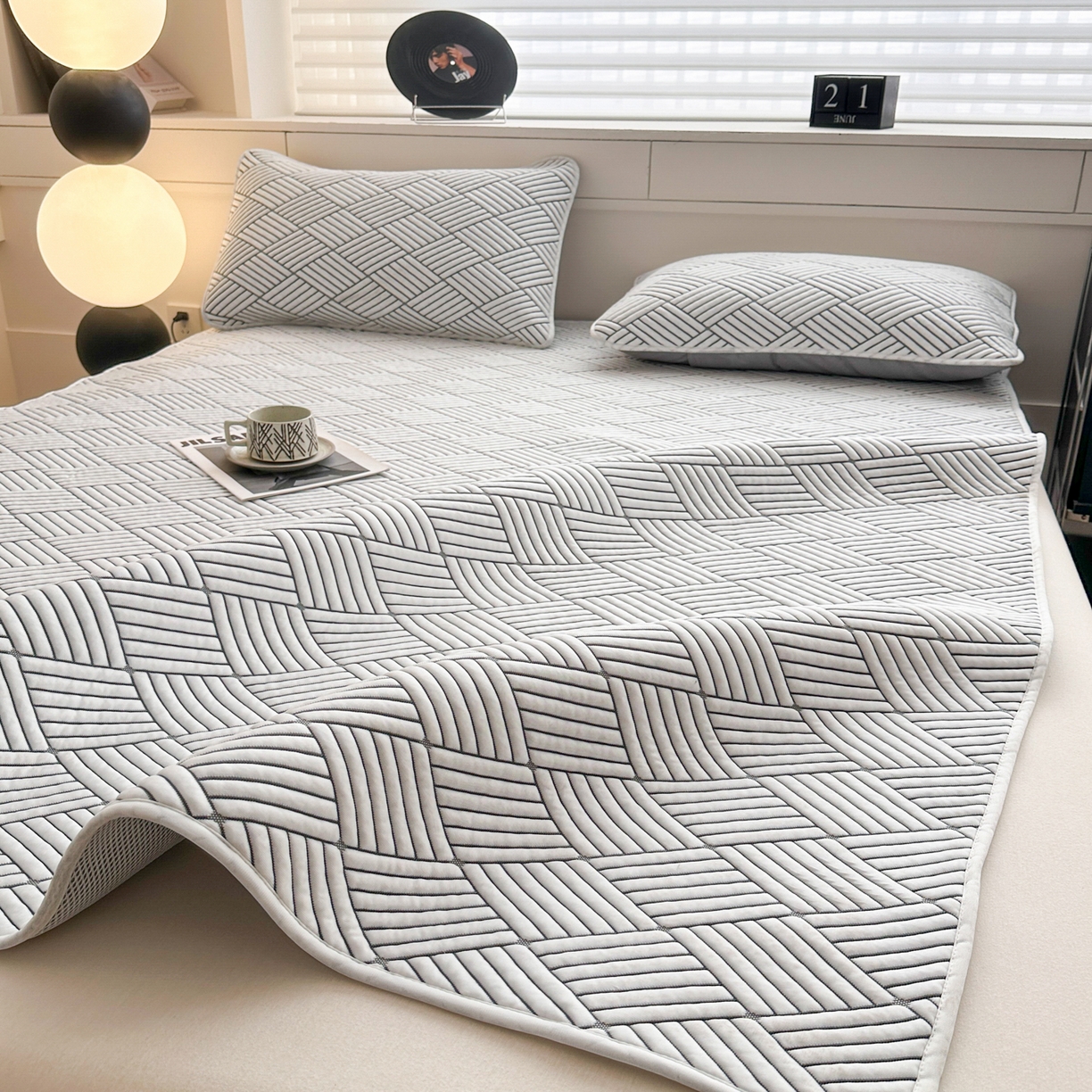 91家纺网 家纺一手货源 找家纺 欧邦 2026新款PE中分子凉豆豆软席包边款外贸凉垫韩国出口可定制 菱形格