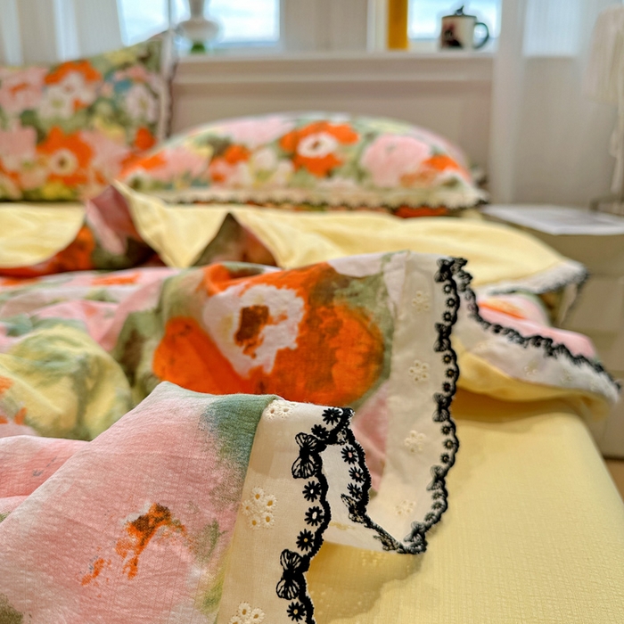 91家纺网 家纺一手货源 找家纺 花伞家居 2026新款蕾丝花边皱皱双层纱夏被四件套含买家秀 夏被-热情绚烂