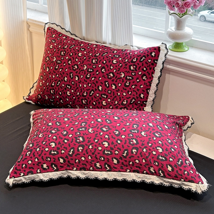 91家纺网 家纺一手货源 找家纺 花伞家居 2026新款蕾丝花边皱皱双层纱夏被四件套含买家秀 夏被-热情豹纹