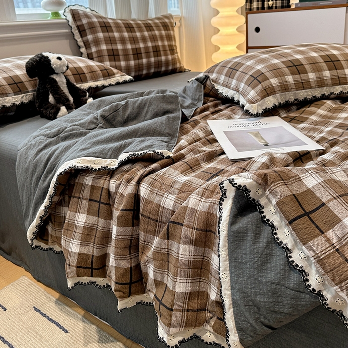 91家纺网 家纺一手货源 找家纺 花伞家居 2026新款蕾丝花边皱皱双层纱夏被四件套含买家秀 夏被-中古森系