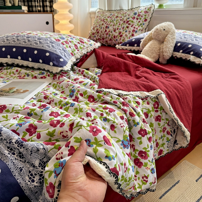 91家纺网 家纺一手货源 找家纺 花伞家居 2026新款蕾丝花边皱皱双层纱夏被四件套含买家秀 夏被-蕾丝碎花