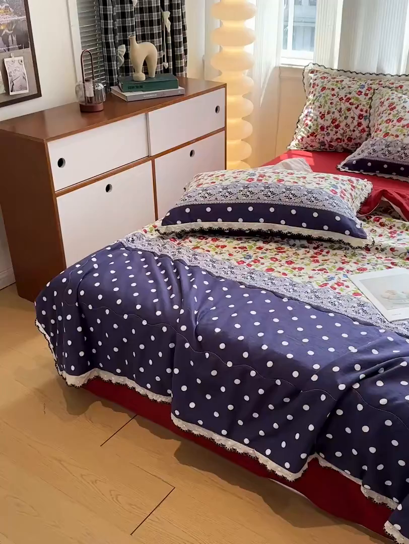 91家纺网 家纺一手货源 找家纺 花伞家居 2026新款蕾丝花边皱皱双层纱夏被四件套含买家秀 夏被-蕾丝碎花