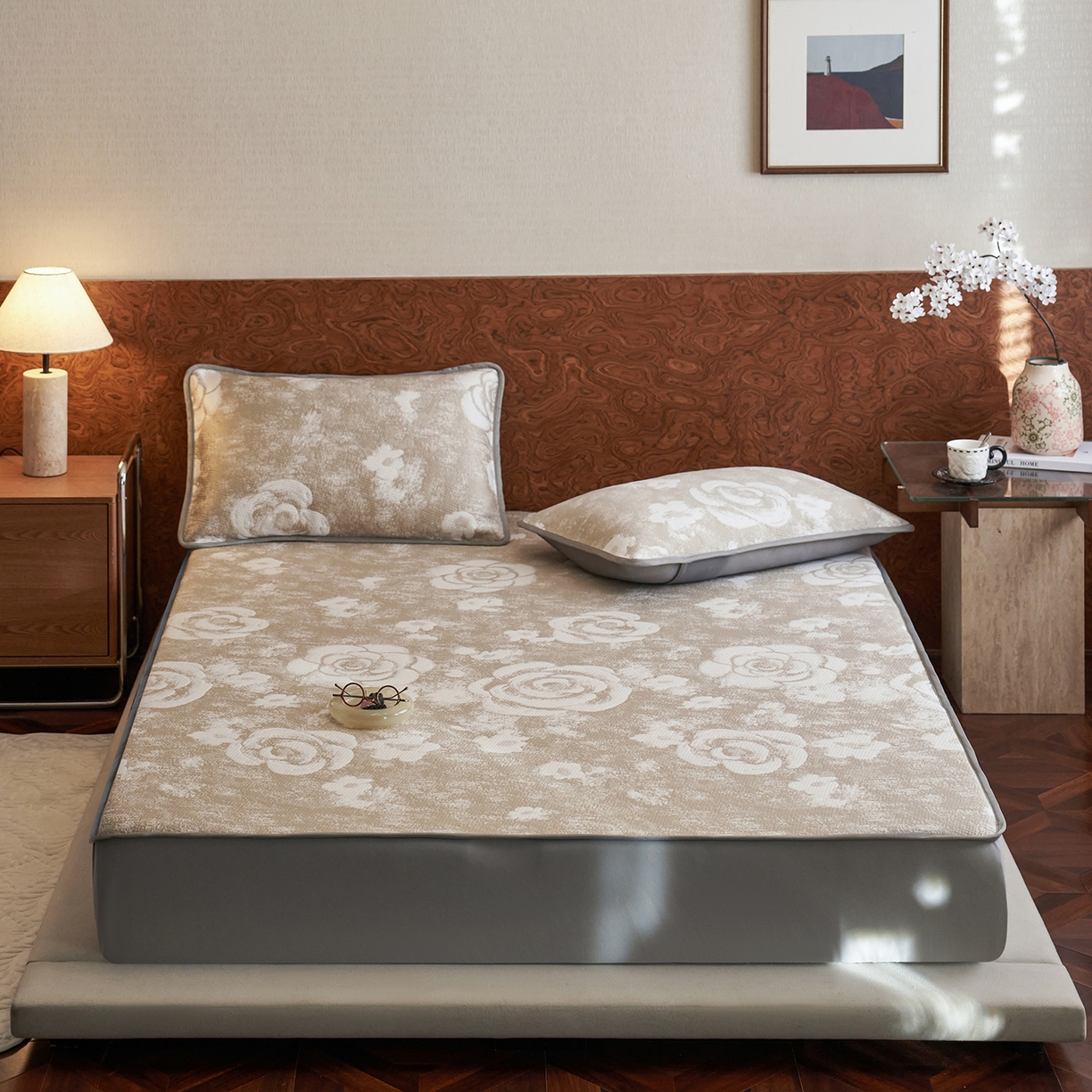 91家纺网 家纺一手货源 找家纺 （总）千朵森 2026新款花卉系列冰感提花款凉席三件套