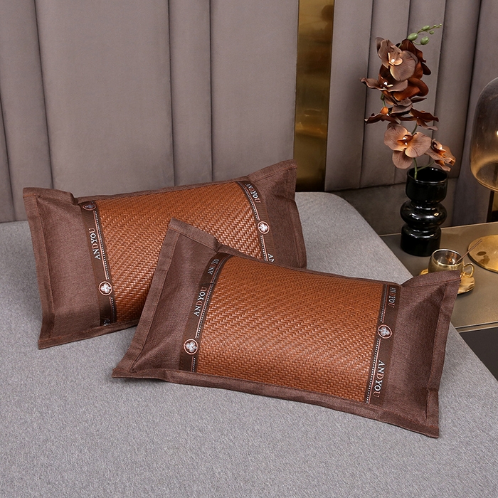 91家纺网 家纺一手货源 找家纺 梦叶草 2026新款全荞麦壳枕头夏季冰丝藤席枕芯冰藤荞麦枕竹面竹条凉席枕枕头枕芯 直角PU冰藤荞麦枕-咖色