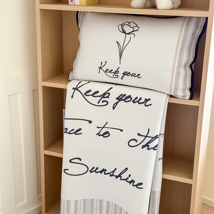 91家纺网 家纺一手货源 找家纺 顾里家纺 2026新款Chic风冰感纤维软席席子凉席 玫瑰情话