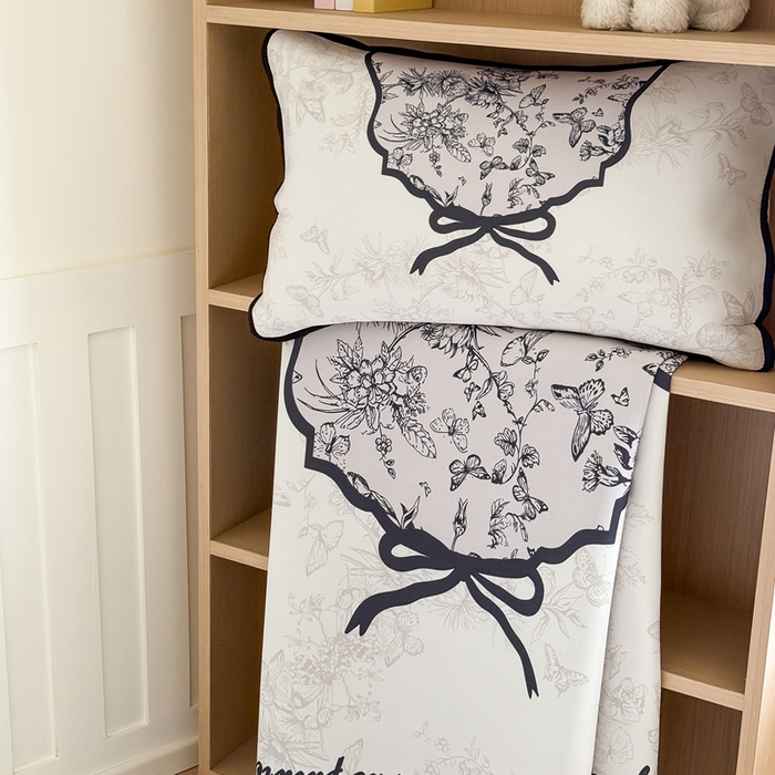 91家纺网 家纺一手货源 找家纺 顾里家纺 2026新款Chic风冰感纤维软席席子凉席 扇韵花