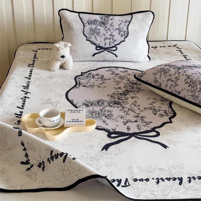 91家纺网 家纺一手货源 找家纺 顾里家纺 2026新款Chic风冰感纤维软席席子凉席 扇韵花