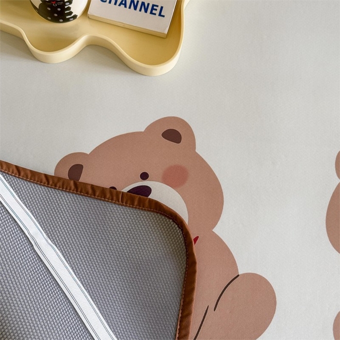 91家纺网 家纺一手货源 找家纺 顾里家纺 2026新款Chic风冰感纤维软席席子凉席 小熊仔