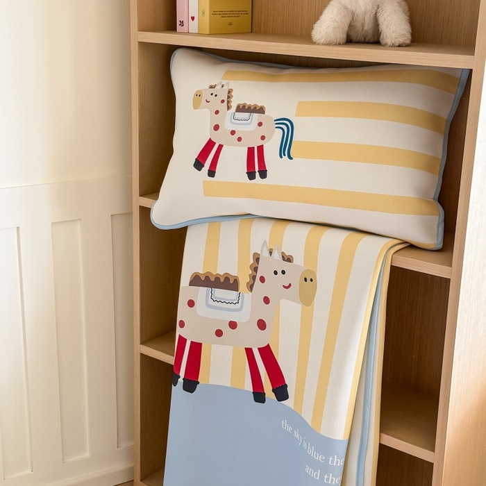 91家纺网 家纺一手货源 找家纺 顾里家纺 2026新款Chic风冰感纤维软席席子凉席 小马驹