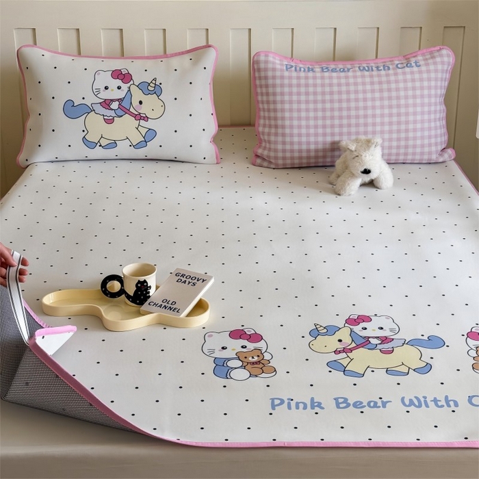 91家纺网 家纺一手货源 找家纺 顾里家纺 2026新款Chic风冰感纤维软席席子凉席 木马小猫