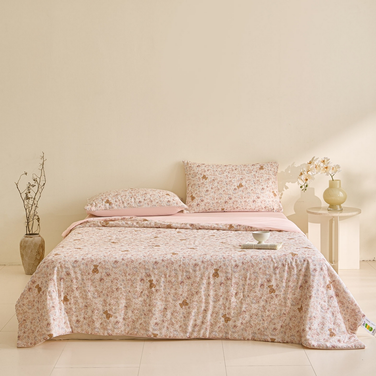 91家纺网 家纺一手货源 找家纺 宜代光年 2026春夏新款全棉双层纱凉感夏被夏凉被空调被 森系小熊-粉