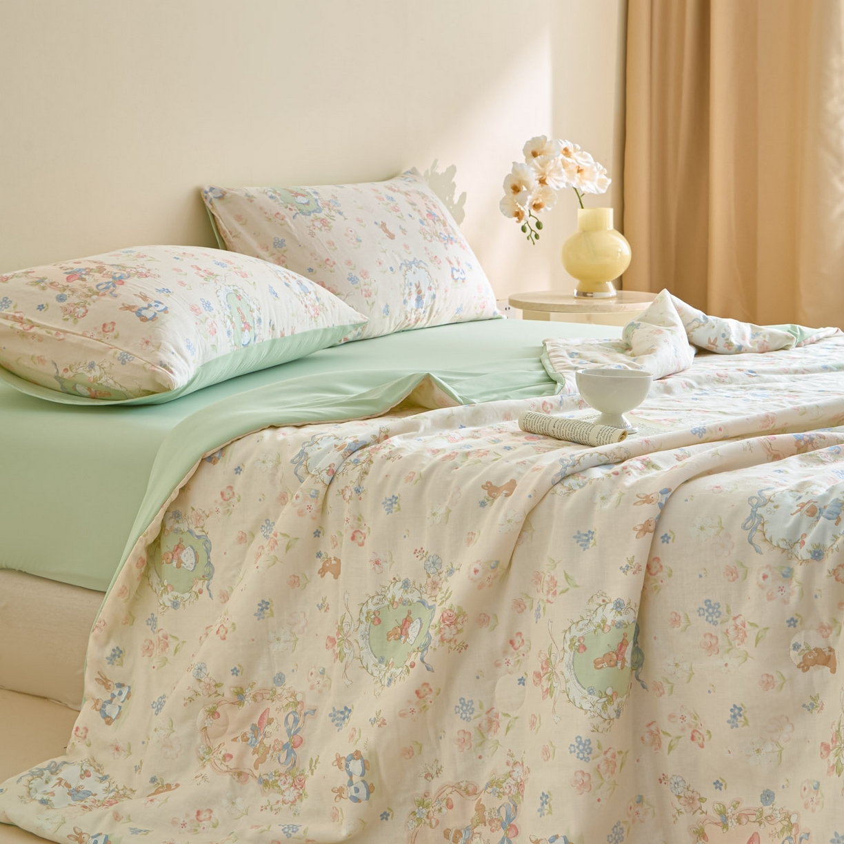 91家纺网 家纺一手货源 找家纺 宜代光年 2026春夏新款全棉双层纱凉感夏被夏凉被空调被 花园小兔