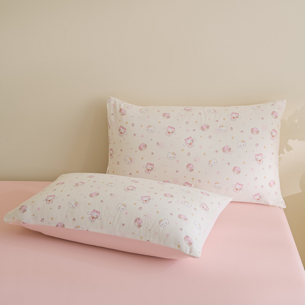 91家纺网 家纺一手货源 找家纺 宜代光年 2026春夏新款全棉双层纱凉感夏被夏凉被空调被 甜梦凯蒂