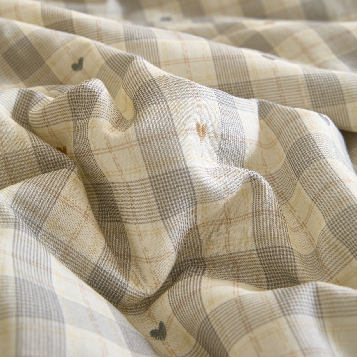 91家纺网 家纺一手货源 找家纺 宜代光年 2026春夏新款全棉双层纱凉感夏被夏凉被空调被 奶杏格调