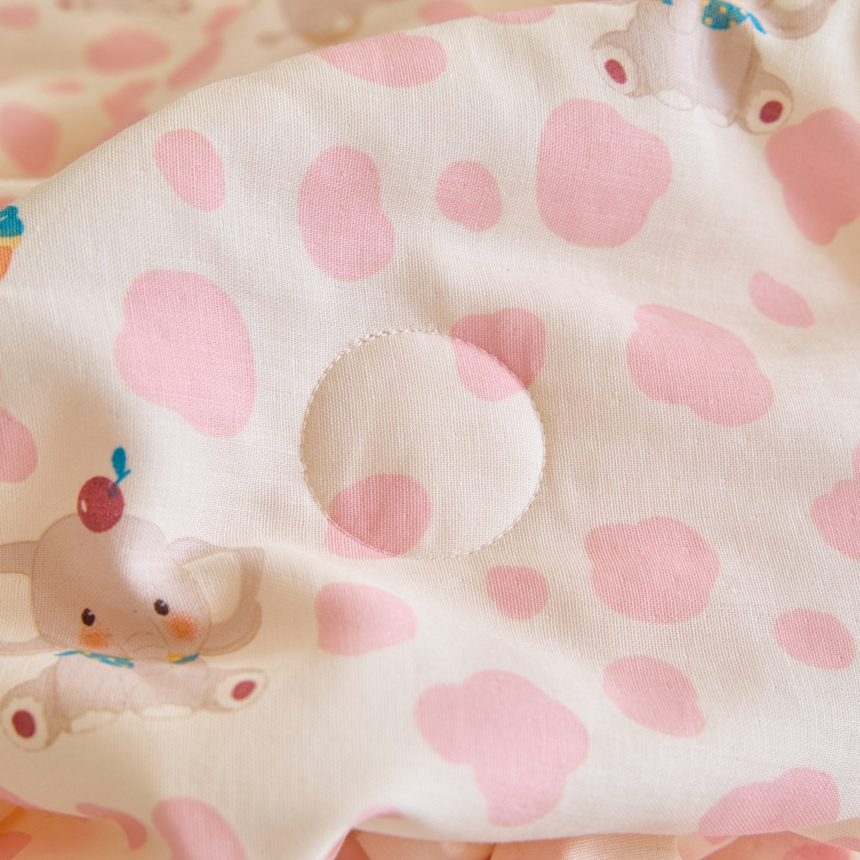 91家纺网 家纺一手货源 找家纺 宜代光年 2026春夏新款全棉双层纱凉感夏被夏凉被空调被 樱桃粉象