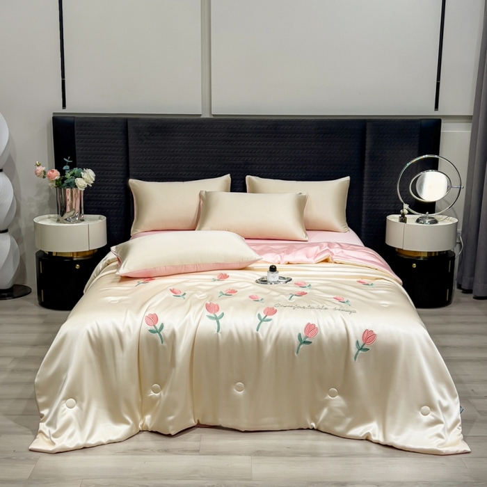 91家纺网 家纺一手货源 找家纺 （总）爱彼家纺 2026夏季新款水洗冰丝轻奢刺绣凉感夏被夏凉被空调被